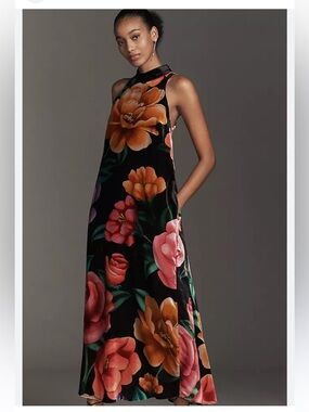 NWT Farm Rio Mock-Neck
Printed Velvet Midi Dress